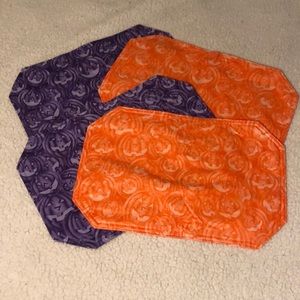⭐️4/$20⭐️ Jack O’ Lantern Placemats